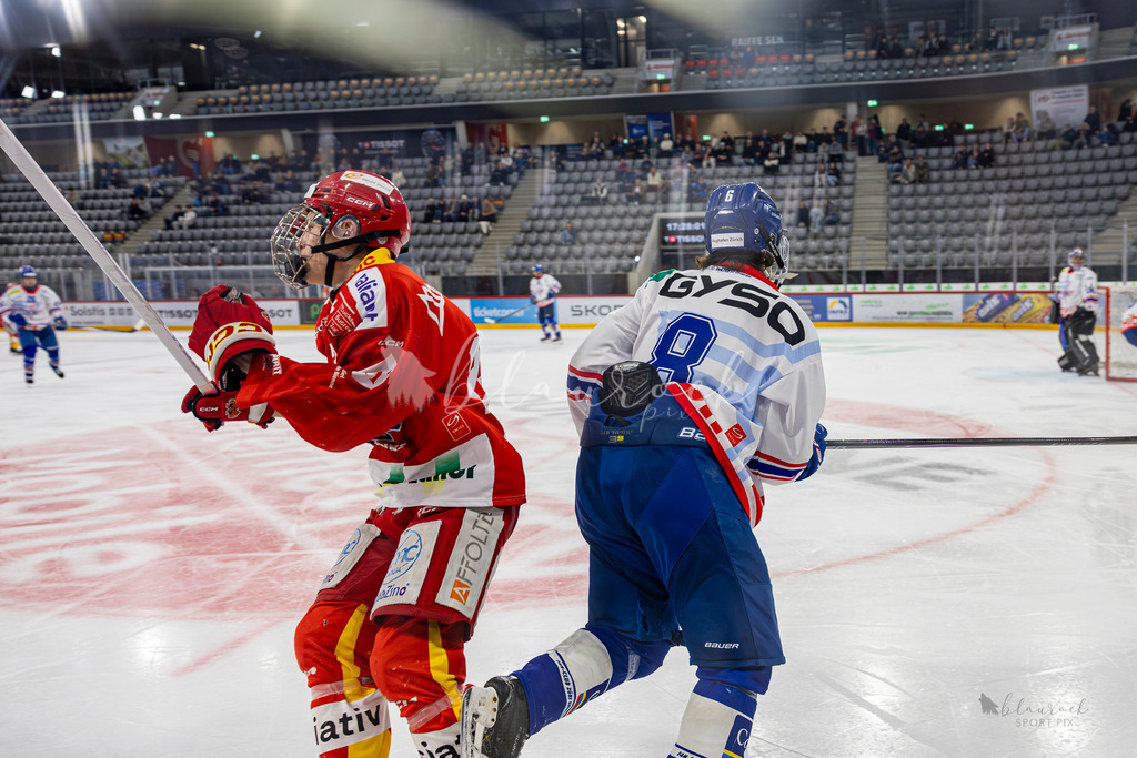 U18_EHCB vs EHCK_wb20260308-5694 | Sportbilder, Sportfotograf, Hochzeits- und Eventfotografin, Flugshows, Portraits und Tiershooting, Aviation, Downhill, Nationalleague, Swissleague, International
