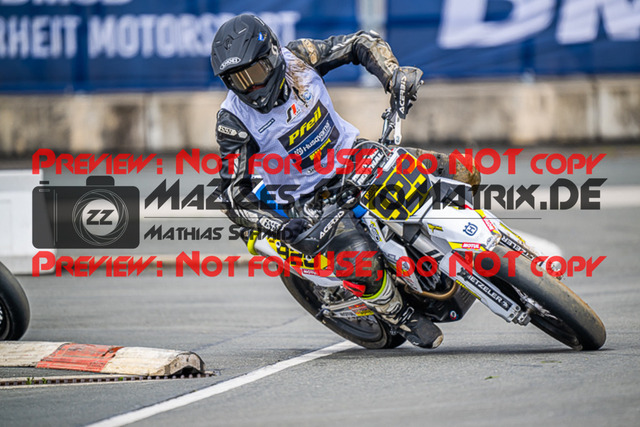 MaZZes_FotoMatrix_230507_4001 | S1