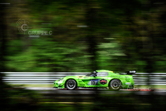 24hNbr18_0028199JW_ES | 24h Nürburgring 2018 - Foto: Gruppe C Photography; #013 Chrysler Doge Viper CC, skate-aid e.V.: Titus Dittmann, Bernd Albrecht, Reinhard Schall, Michael Lachmayer - Realisiert mit Pictrs.com