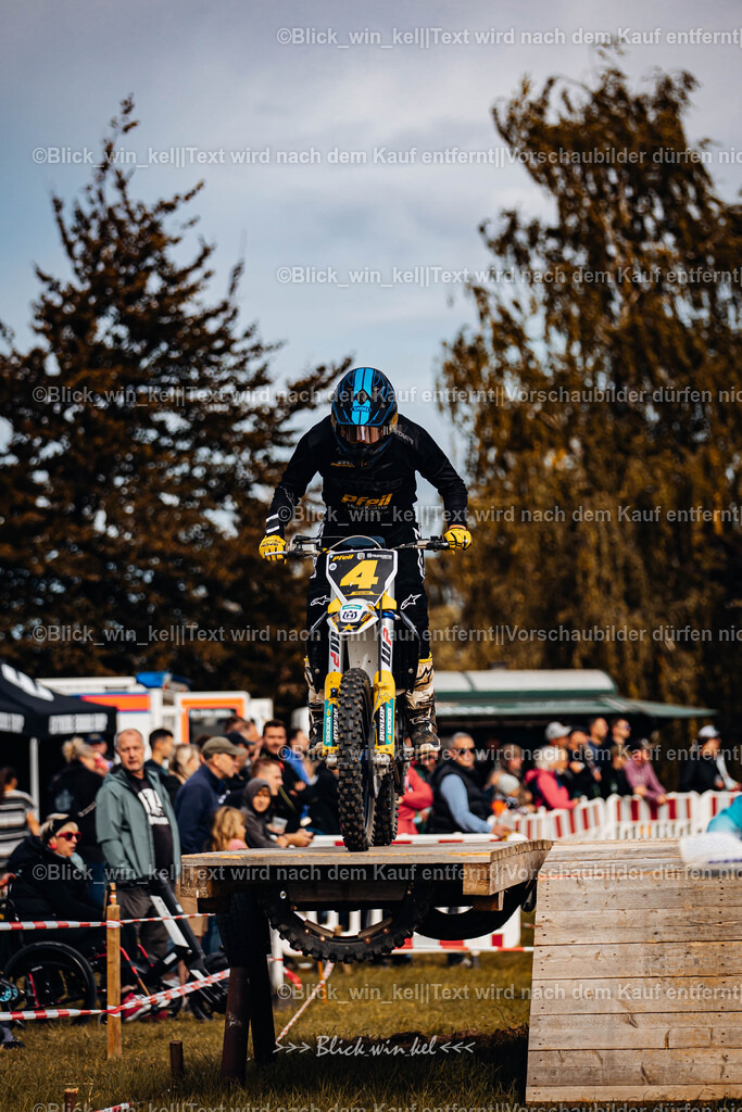 E68A1066 | blick_win_kel