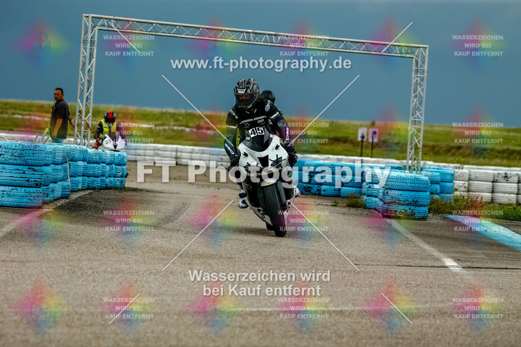 Chambley Juli-3211 | Hier findet Ihr Bilder von Touristenfahrten auf der Nürburgring Nordschleife oder von anderen Veranstaltungen die ich besucht habe. Viel Spass beim Durch Schauen 