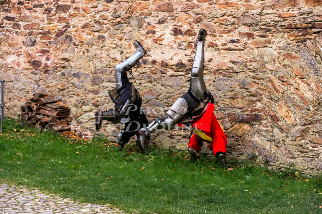 Rheinfels Ritter-3012 | Burg Ruine Rheinfels ist die größte Festungsanlage zwischen Koblenz und Bingen am Oberen Mittelrhein. - Realisiert mit Pictrs.com