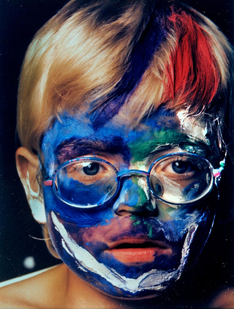 075art_Bee-Braxm__11a | Werk aus  dem Jahr 1994   Nach einer Aktion im Ritterhausmuseum Offenburg. Kunstmaler Rainer Braxmaier und Modefotograf Wilfried Beege.