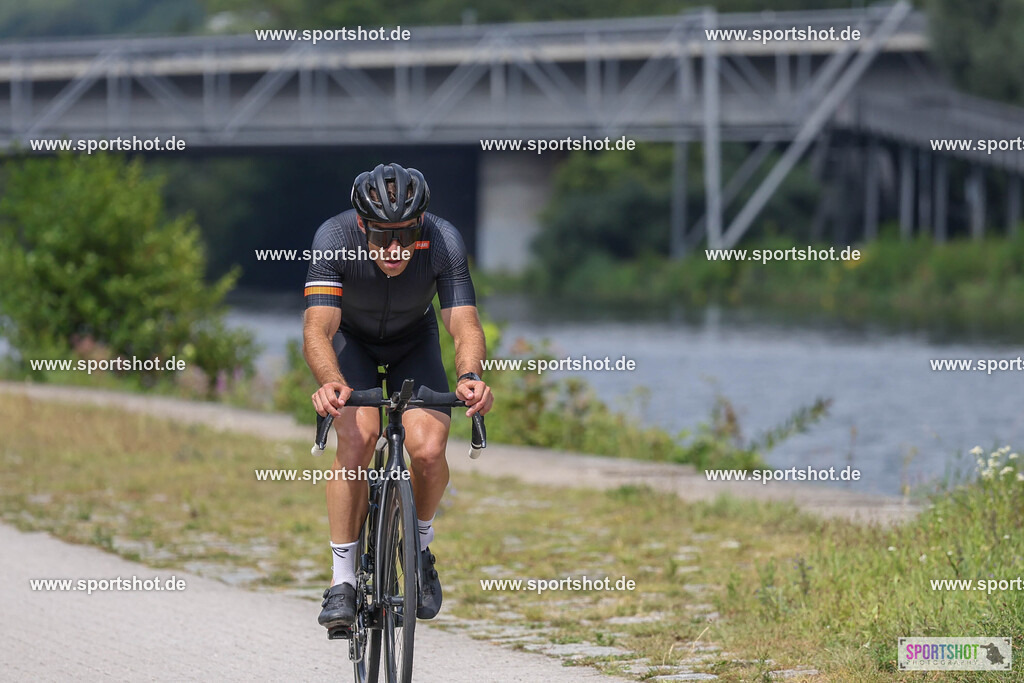 LUR_2741 | Regensburger Triathlon                                       #sportshot_your_pictrs                                    #yourpictrs                                                        @Sportshotphotography                                   Photo Credit:www.sportshot.de
