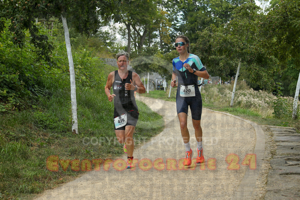250824_1352_EX1_4036 | Sportfotografie im Rhein-Sieg Kreis, Köln, Bonn, NRW, Rheinland Pfalz, Hessen, etc. Unser Tätigkeitsfeld umfasst den Laufsport vom Volkslauf über den Marathon, Duathlon, Triathon bis zum Ultralauf wie Kölnpfad Ultra oder Schindertrail.