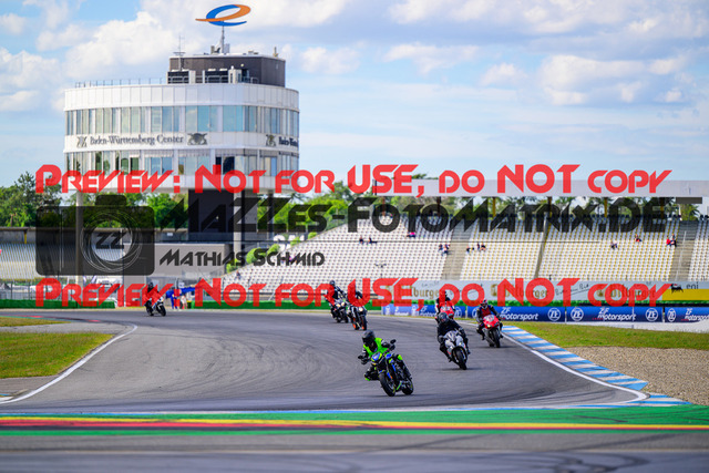 MaZZes_FotoMatrix_240615_6021986_9417 | INST