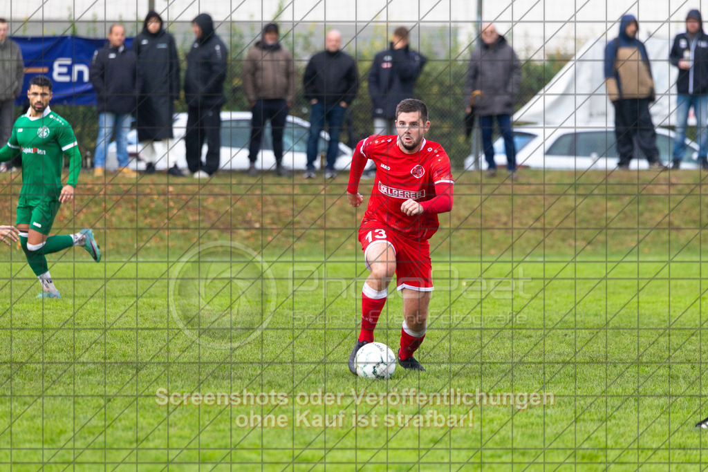 20261011_162722_0411_(c)_by_PhotoPeet | #,KSG Eislingen (grün) vs. 1.FC Donzdorf (rot), Fußball, Bezirksliga - Bezirk Neckar/Fils, 07. Spieltag, Saison 2026/2027, Rasensportplatz, Albstraße 69, 73054 Eislingen, 11.10.2026 - 15:00 Uhr,Foto: PhotoPeet / Sport- &amp; Eventfotografie / Peter Harich