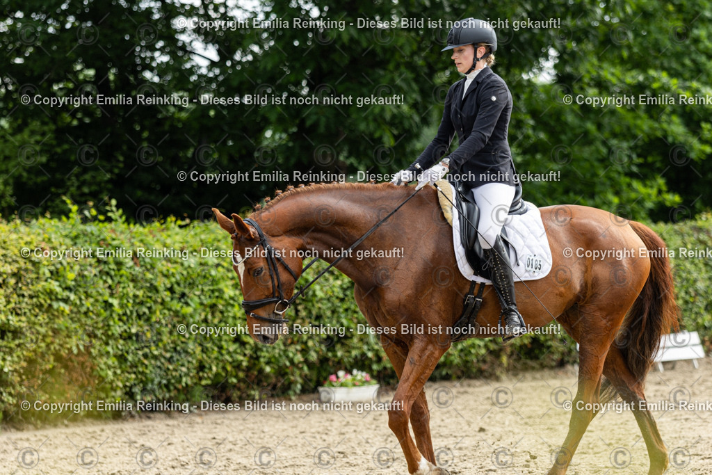 CL5A4708 | Emilia Reinking Fotografie - Realisiert mit Pictrs.com