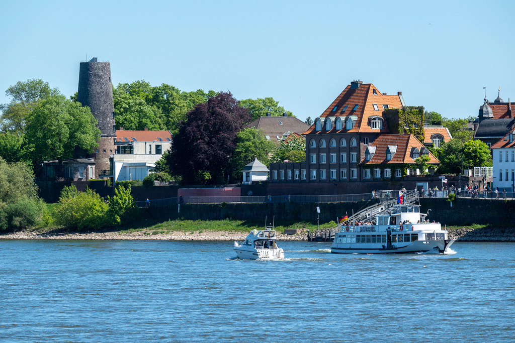 260501_Rhein_7839_mr | Entdecke exklusive Fotografie im muebri Shop: Stimmungsvolle Motive  Naturaufnahmen und mehr. Jetzt hochwertige Wandbilder und Fotoabzüge online kaufen! - Realisiert mit Pictrs.com