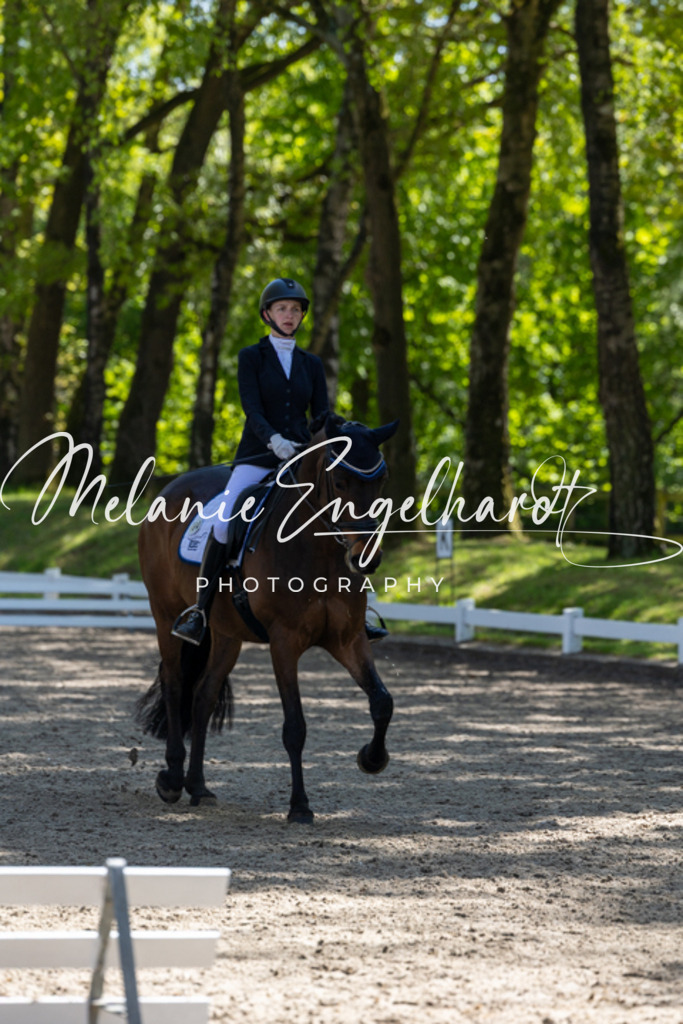 7I8A3135 | melanie-engelhardt-photography - Realisiert mit Pictrs.com
