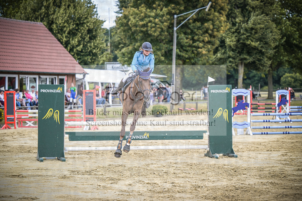 DOS_8012 | Entdecke hochwertige Reitturnierfotos von Foto Oger. Professionell, emotional und authentisch – jetzt Lieblingsmomente im Shop bestellen.Deutschlandweite Turnierfotografie. - Realisiert mit Pictrs.com