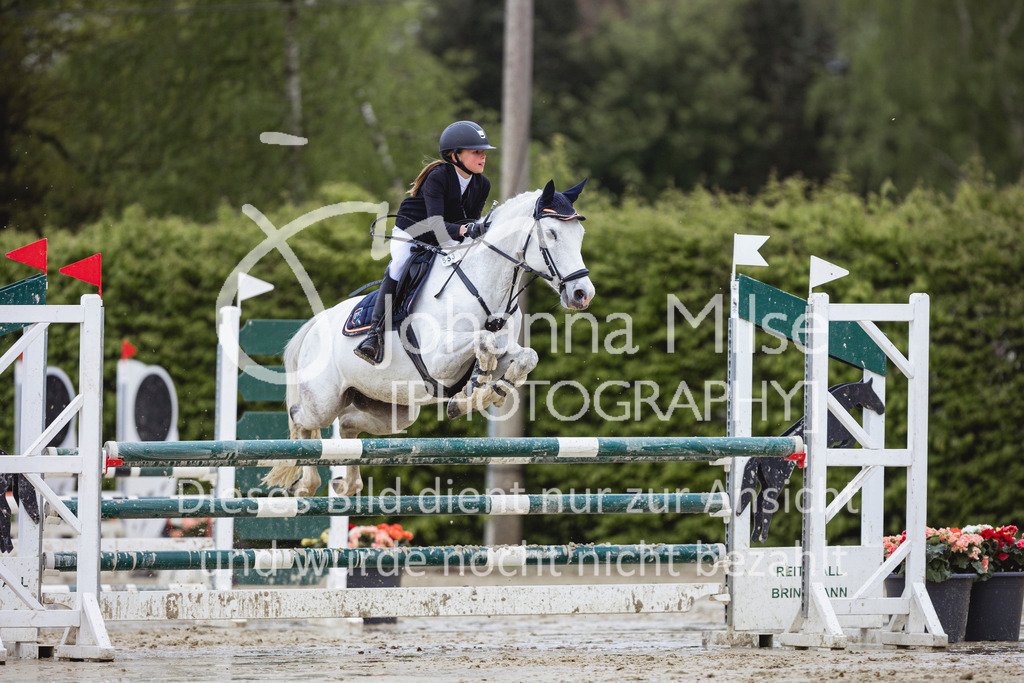 240426_Olfen-Vinnum_PonyTrophy-357 | Deine schönsten Turniermomente als professionelle Fotos! Entdecke hochwertige Pferdesport-Fotografie im Online-Shop. Jetzt Fotos finden & bestellen!