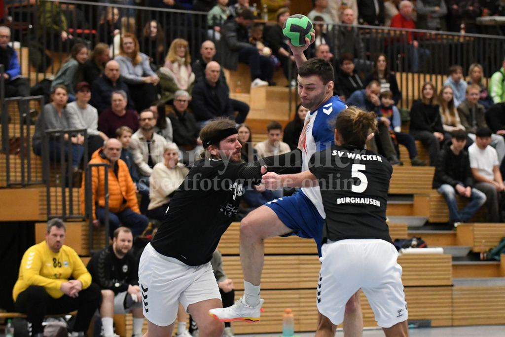 HC Deggendorf : Burghausen II | Michael Buchner  (HC Deggendorf  #5) - Realisiert mit Pictrs.com