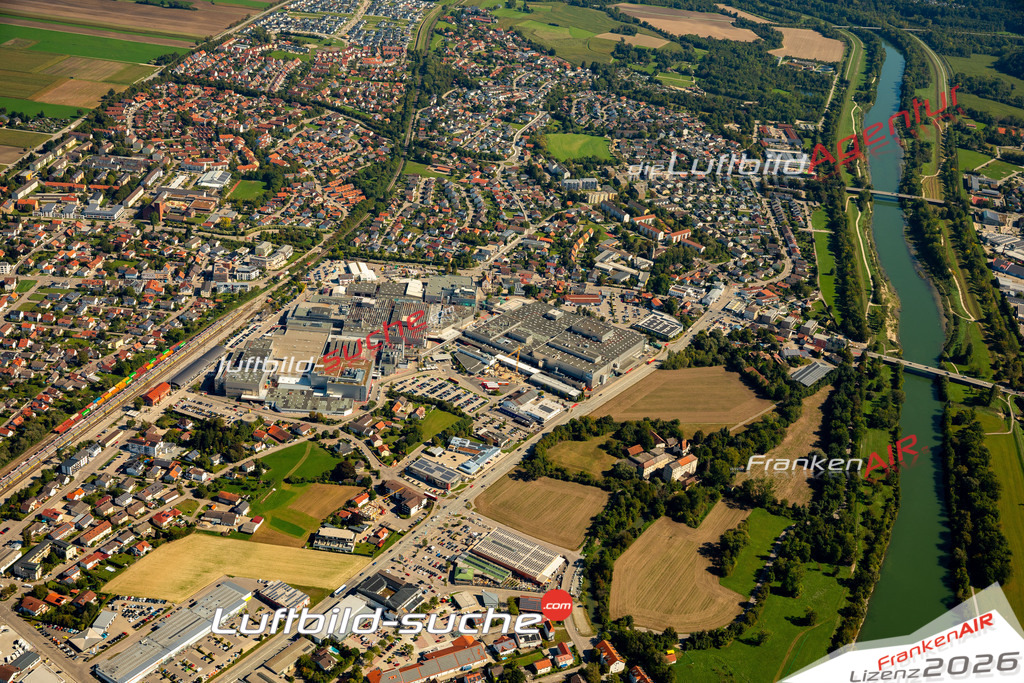 Das Luftbild zeigt : Gewerbegebiet Dingolfing - Die Luftaufnahme wurde 2023 vom UL-Flugzeug aus erstellt ( keine Drohne ) - Hochauflösende Luftaufnahme - Für grossformatige Ausdrucke geeignet. Die Geschenkidee !Mit Lizenz und Bildrechte bestellbar