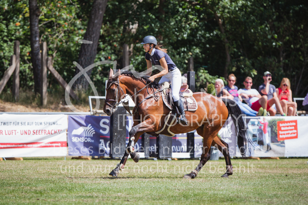 220717_LC_SparkassenTrophy-708 | Deine schönsten Turniermomente als professionelle Fotos! Entdecke hochwertige Pferdesport-Fotografie im Online-Shop. Jetzt Fotos finden & bestellen!