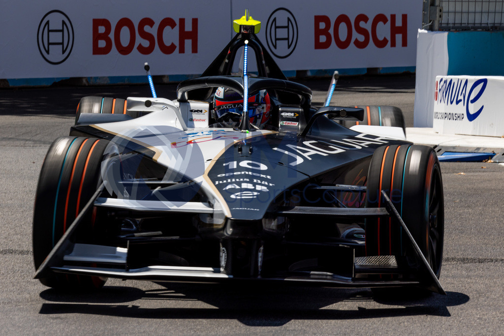 Trainproduction-20230714-0030 | ROME, ITALY,14.Jul.23 - MOTORSPORTS, FORMULA E - Hankook Rome E-Prix, Circuito Cittadino dell-EUR. Image shows Sheldon van der Linde (ZAF / Jaguar).  Photo: Trainproduction / Matthias Trinkl