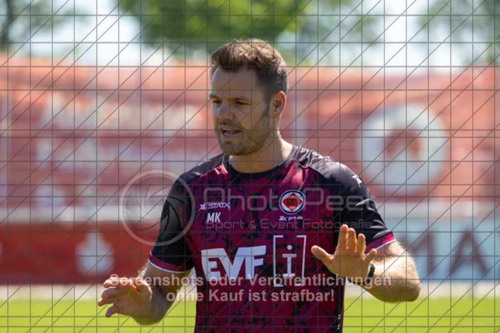 20250629_115707_2184 | #,1.Göppinger SV, Fussball, Oberliga BW - Trainingsauftakt, Saison 2025/2026, Rasensportplatz Stadion SV Göppingen, Hohenstaufenstr. 116, 73033 Göppingen, 29.06.2025 - 10:30 Uhr,Foto: PhotoPeet-Sportfotografie/Peter Harich