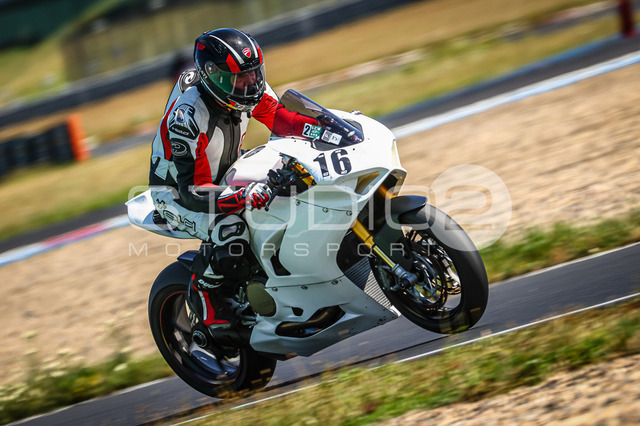 0016-260803MM-060_16 | Deine Full-Service-Agentur für ✔️Videoproduktionen und ✔️Motorsportfotografie Jetzt Angebot anfragen!