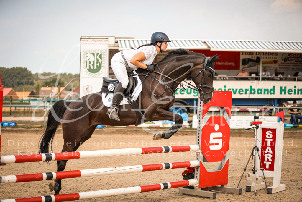 27.SaSpMA00049 | Leoni Ertmer Photography - Realisiert mit Pictrs.com