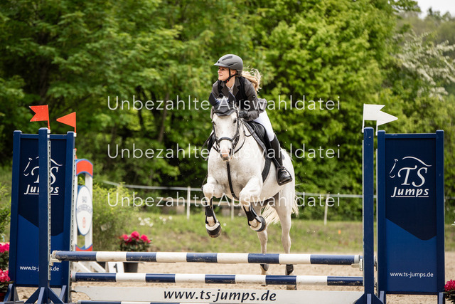 Bad_Meinberg_07604 | saradresslerfotografie - Realisiert mit Pictrs.com