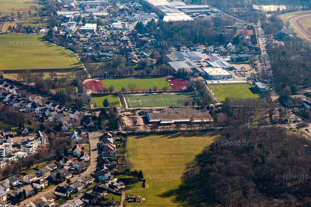 Luftbild: Sportplätze in Herxheim bei Landau im Bundesland Rheinland-Pfalz in Deutschland. Foto: IMG_125768.jpg vom 02.03.2021 durch Werner Riehm/FLY-FOTO.de