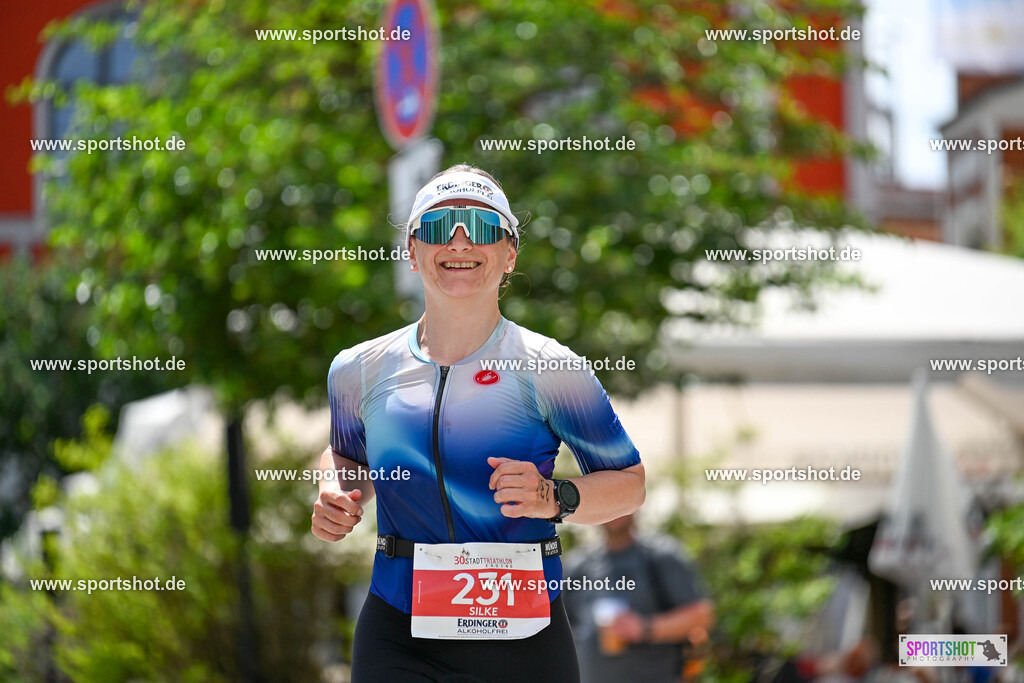 SZI_7319 | Stadttriathlon Erding 2025. #yourpictrs #sportshot_your_pictrs @Sportshotphotography #stadttriathlonerding Copyright: www.sportshot.de