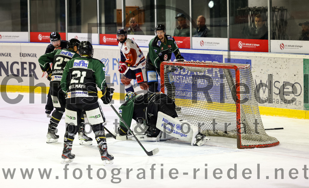 2022-10-23_047_TSV_Erding_gegen_ESC_Kempten | Erding, Deutschland, 23.10.2022:
Eishockey, Bayernliga 2022 / 2023, 7. Spieltag, TSV Erding gegen ESC Kempten, Endergebnis: 

Foto: Christian Riedel / fotografie-riedel.net
