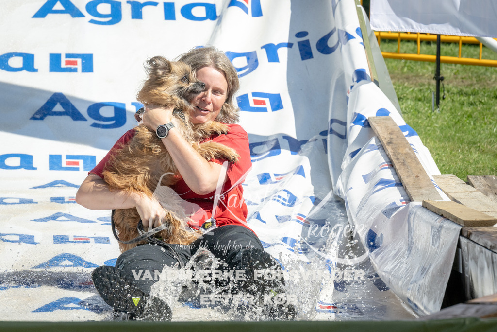 1215_ZZ95573 | kk-dogfotos