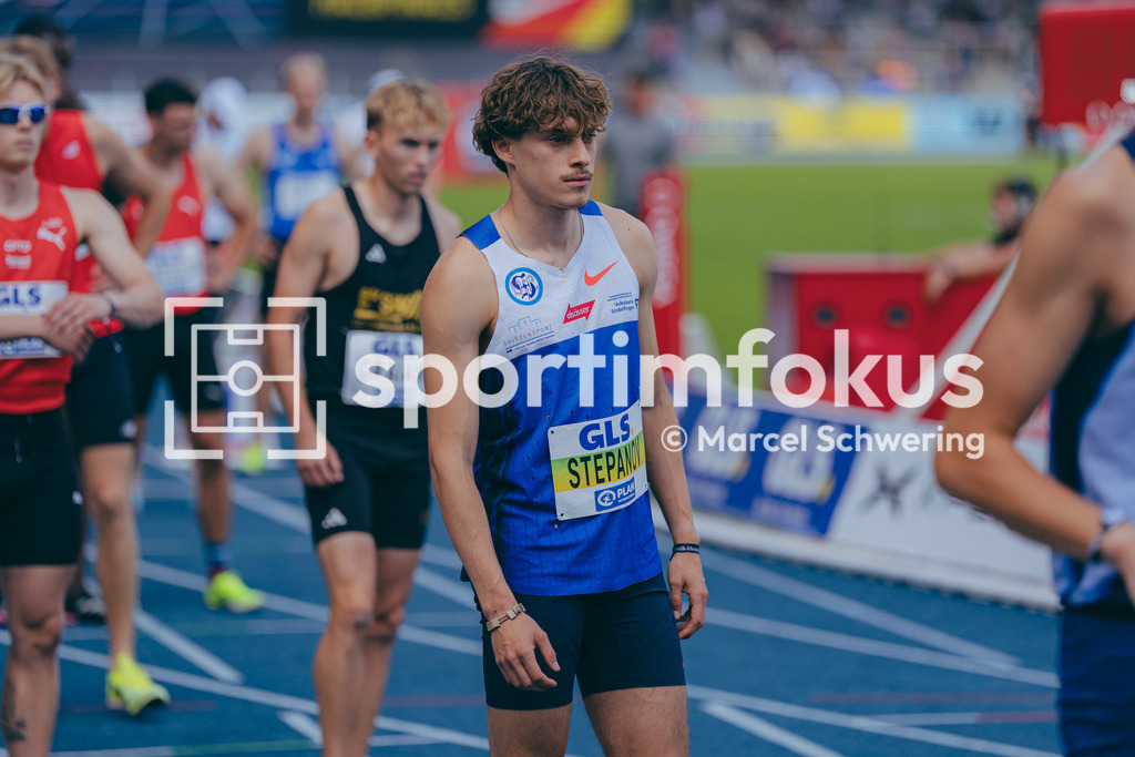 Deutsche Meisterschaften der Frauen und Männer 2026 | Alexander Stepanov, VfL Sindelfingen, 800-Meter-Lauf, Halbfinale, Deutsche Meisterschaften der Frauen und Männer 2026, Lohrheidestadion Bochum-Wattenscheid, 25.07.2026. Foto: Marcel Schwering / sportimfokus - Realisiert mit Pictrs.com