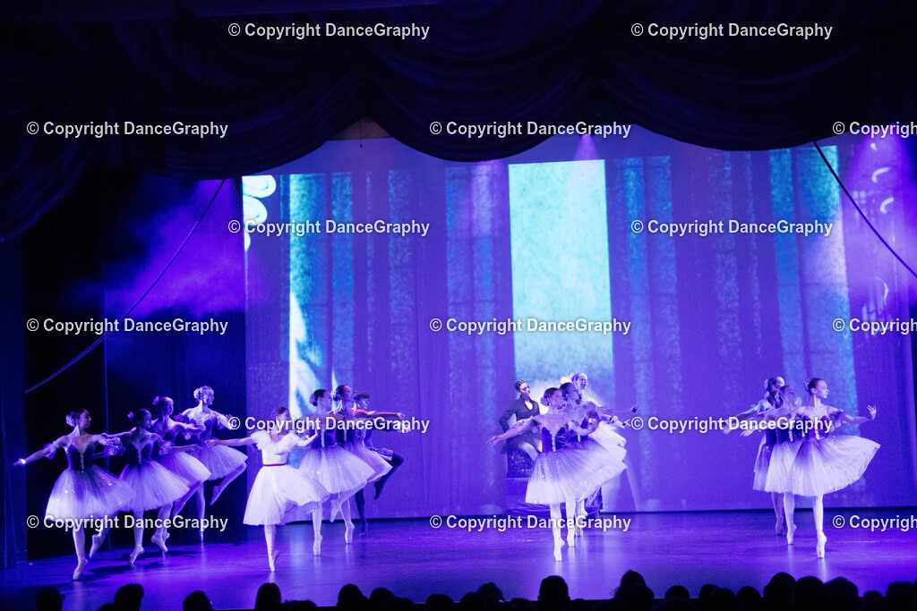 GPHY1533 | DanceGraphy - Realisiert mit Pictrs.com