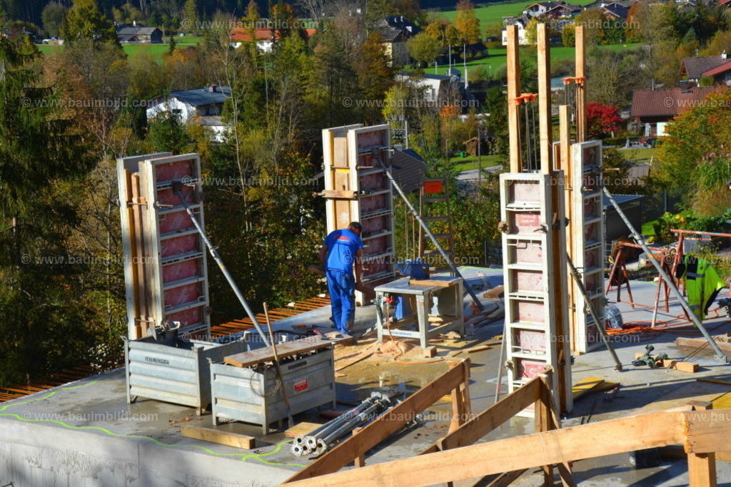 bib-lg04-betonarbeiten-0449 | Nach LV-Leistungsgruppen sortierte Detailfotos über den Bau eines Hauses. Alle Hausbau-Bilder direkt vom Urheber und Autor der Website Haus-Selber-Bauen.com