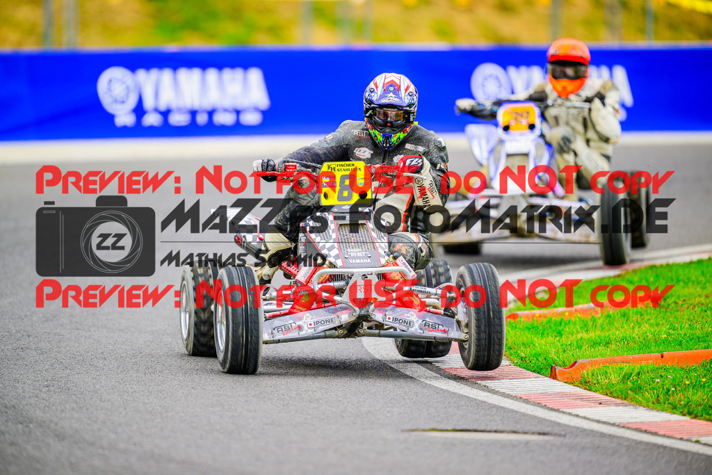 MaZZes_FotoMatrix_240609_6007705_7084 | QUAD