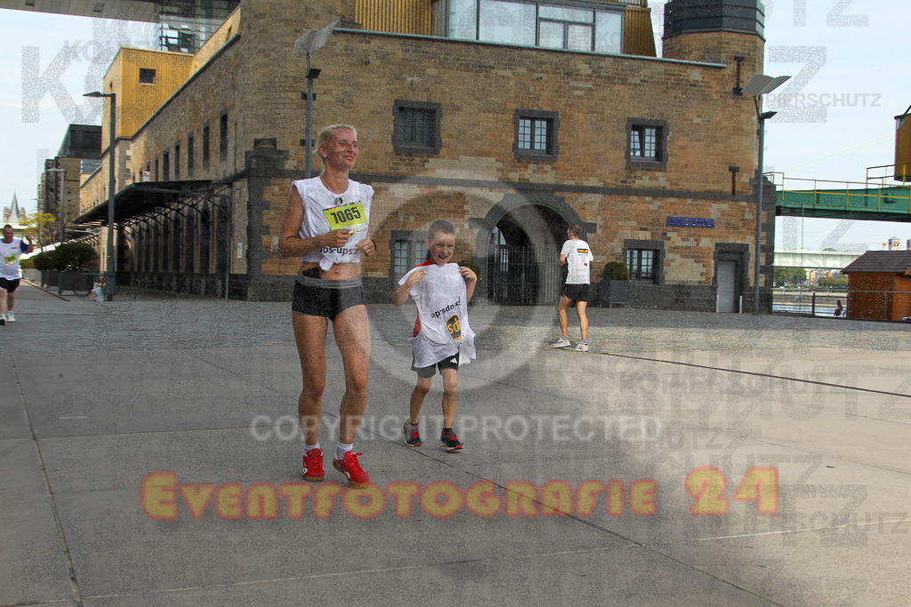 250920_1341_EV4_6478 | Sportfotografie im Rhein-Sieg Kreis, Köln, Bonn, NRW, Rheinland Pfalz, Hessen, etc. Unser Tätigkeitsfeld umfasst den Laufsport vom Volkslauf über den Marathon, Duathlon, Triathon bis zum Ultralauf wie Kölnpfad Ultra oder Schindertrail.