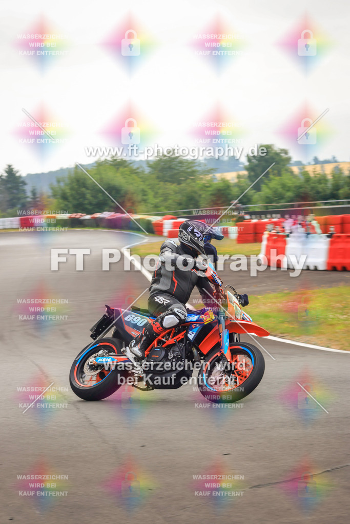 _DSK1991 | Hier findet Ihr Bilder von Touristenfahrten auf der Nürburgring Nordschleife oder von anderen Veranstaltungen die ich besucht habe. Viel Spass beim Durch Schauen 