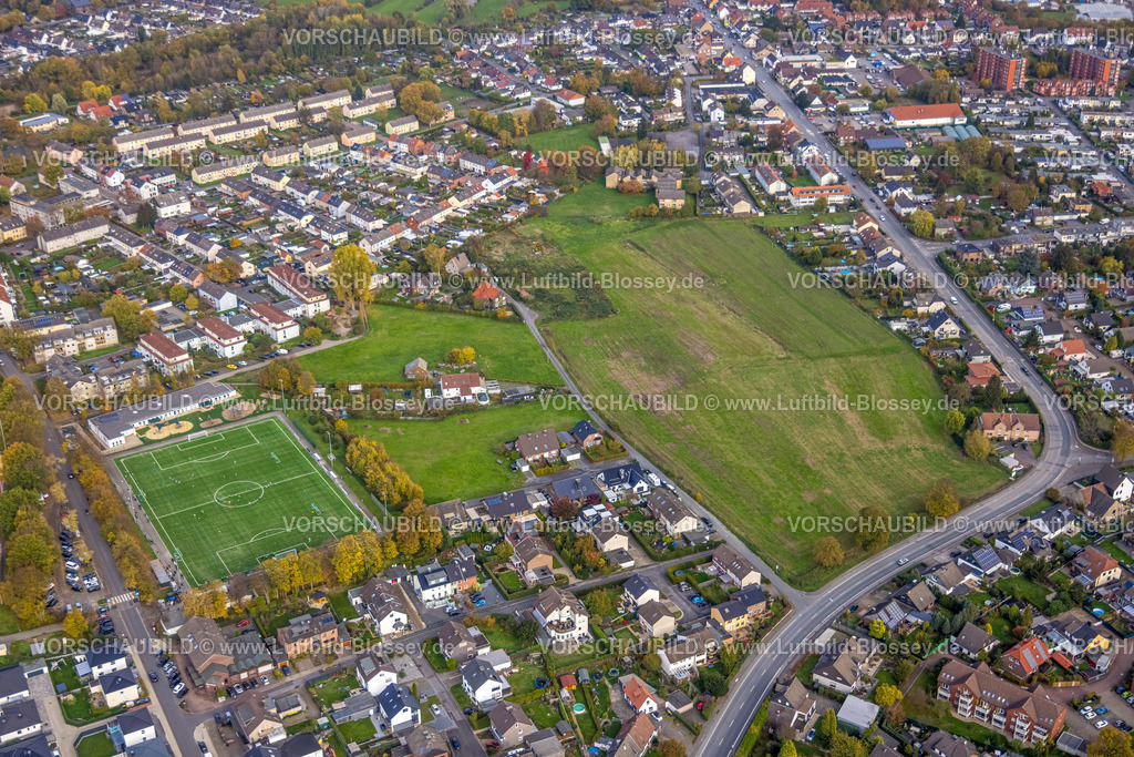 Bergkamen221013359 | Luftbild, SuS Oberaden Fußballplatz und grünes Feld Hermann-Stehr-Straße, Oberaden, Bergkamen, Ruhrgebiet, Nordrhein-Westfalen, Deutschland