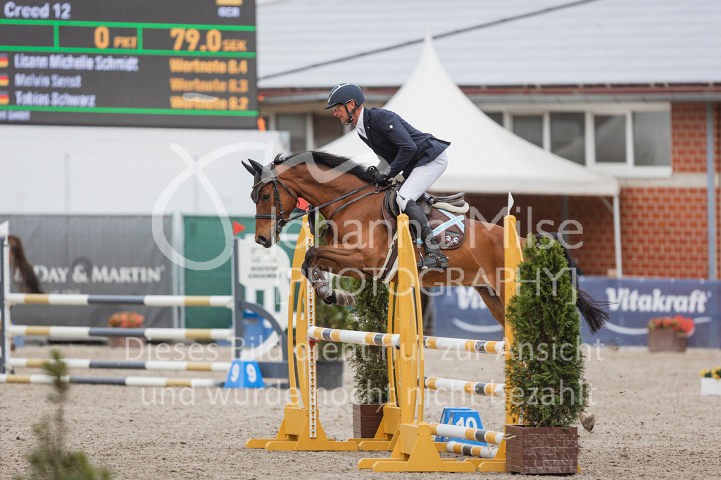 250506_Mühlen_SprPf-A2-227 | Deine schönsten Turniermomente als professionelle Fotos! Entdecke hochwertige Pferdesport-Fotografie im Online-Shop. Jetzt Fotos finden & bestellen!