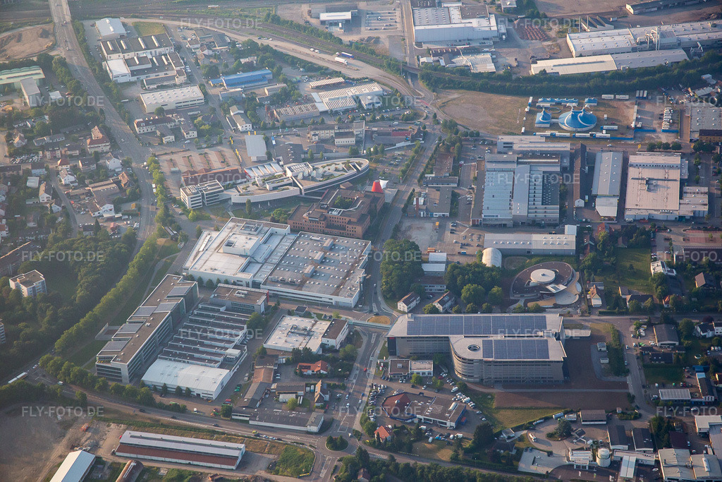 Luftbild: SEW EURODRIVE in Bruchsal im Bundesland Baden-Württemberg in Deutschland. Foto: IMG_080445.jpg vom 12.06.2015 durch Werner Riehm/FLY-FOTO.de