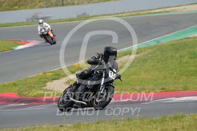 2024_07_06_PBK_33582 | Sportfotografie; SlowMotion; Video; Rennstrecke; Hafeneger; Speer; Racing; RSE; BMW; CBO; Trackday; Motorsportarena; Hockenheimring; Brno; Most; Barcelona; Valencia