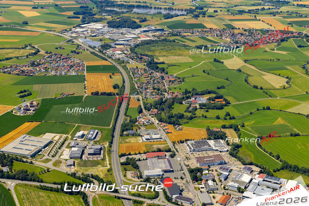 Die Luftaufnahme Janahof - Cham wurde 2022 vom Flugzeug aus (keine Drohne) erstellt. Hohe Auflösung -für große Poster und Wandbilder geeignet - Garantiert!