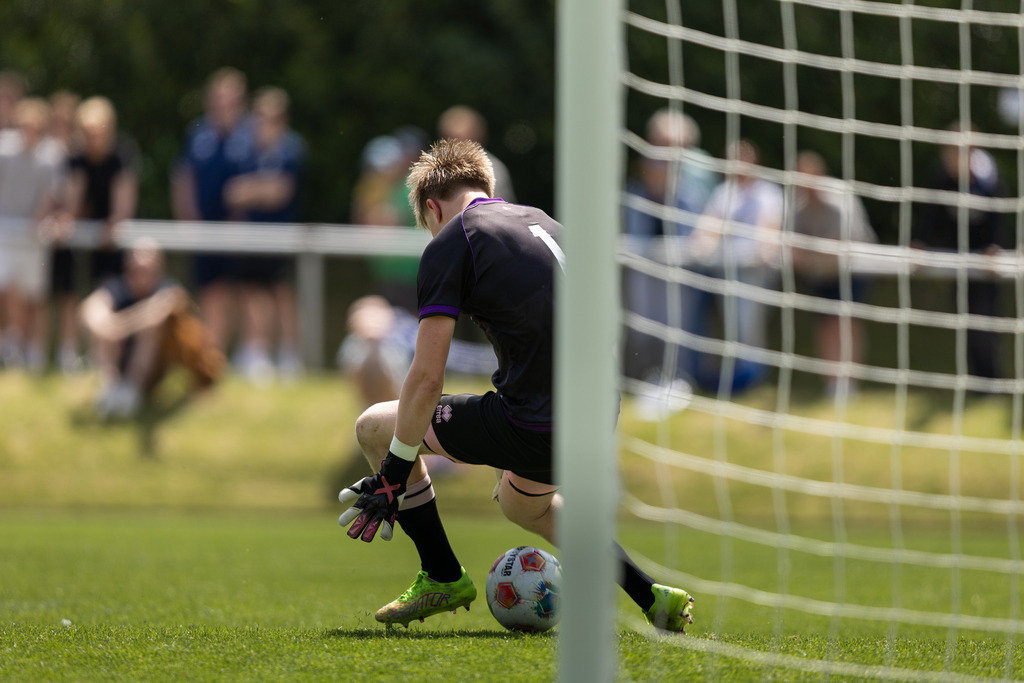 Fußball I Männer I 40. Pfingscup Hollage I 13092 | realhellocedii - Realisiert mit Pictrs.com