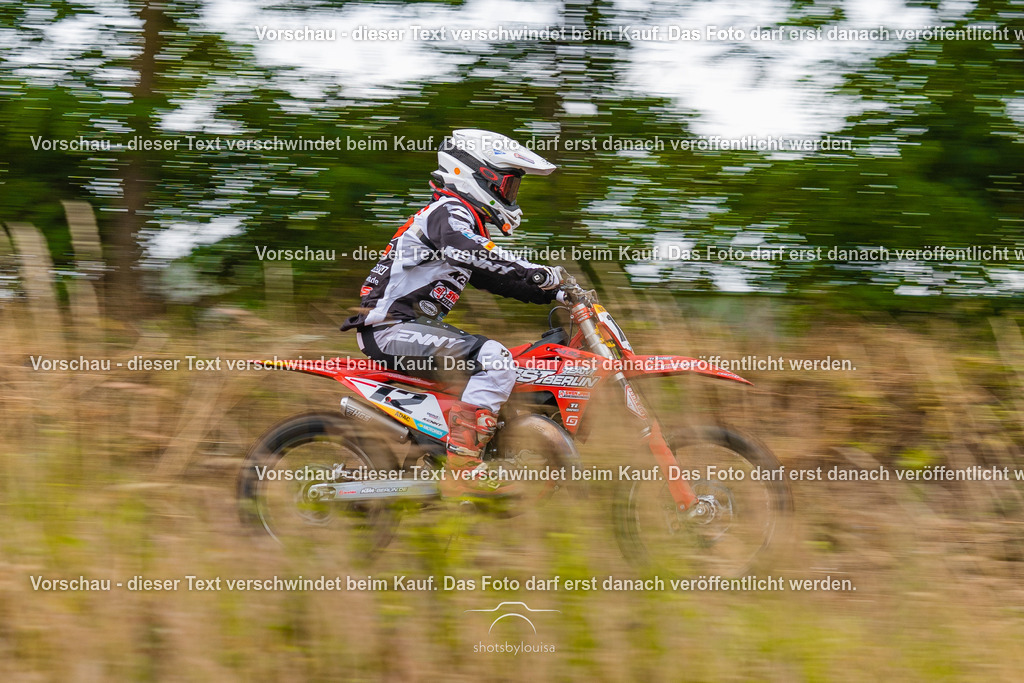 07_05_BernauerSchleife-8223 | Sportfotografin aus Berlin-Brandenburg mit Fokus auf Motocross. Ich halte deine sportliche Leistung und echte Emotionen auf und neben der Strecke professionell fest. Entdecke die Fotos von deinem Rennen und bestelle sie direkt hier im Shop.