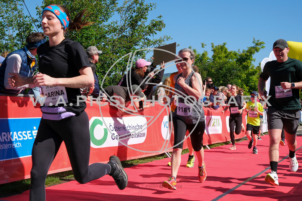 ..... | LINZ,AUSTRIA,27.April 24, Int. 3 Brückenlauf Linz  , Image shows: Photo: WAPICS / Michael ring