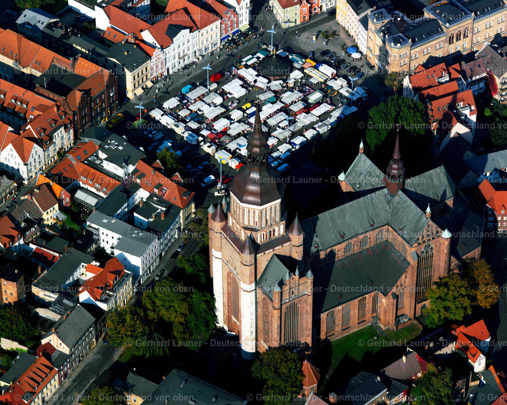 2581128A | Online-Shop für Luftbilder aus Deutschland. Seit über 45 Jahren baut Gerhard Launer das Luftbildarchiv mit unterschiedlichsten Themen stetig weiter aus.