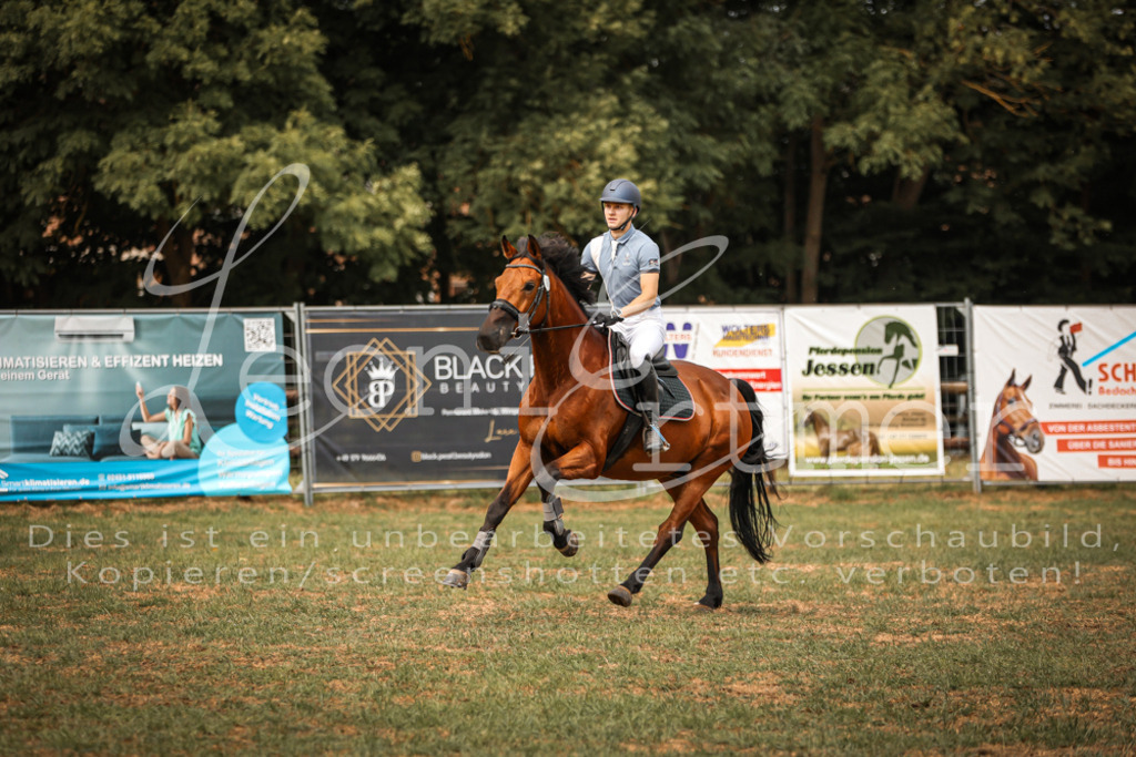 25.SaSpL00204 | Leoni Ertmer Photography - Realisiert mit Pictrs.com