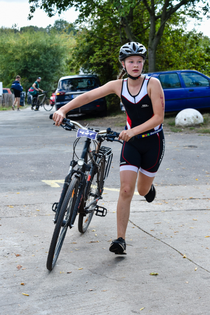 14-51-56-086-KIMAXITRI22-(c)-I.W.Ronge | Grammis Triathlonbilder - Realisiert mit Pictrs.com