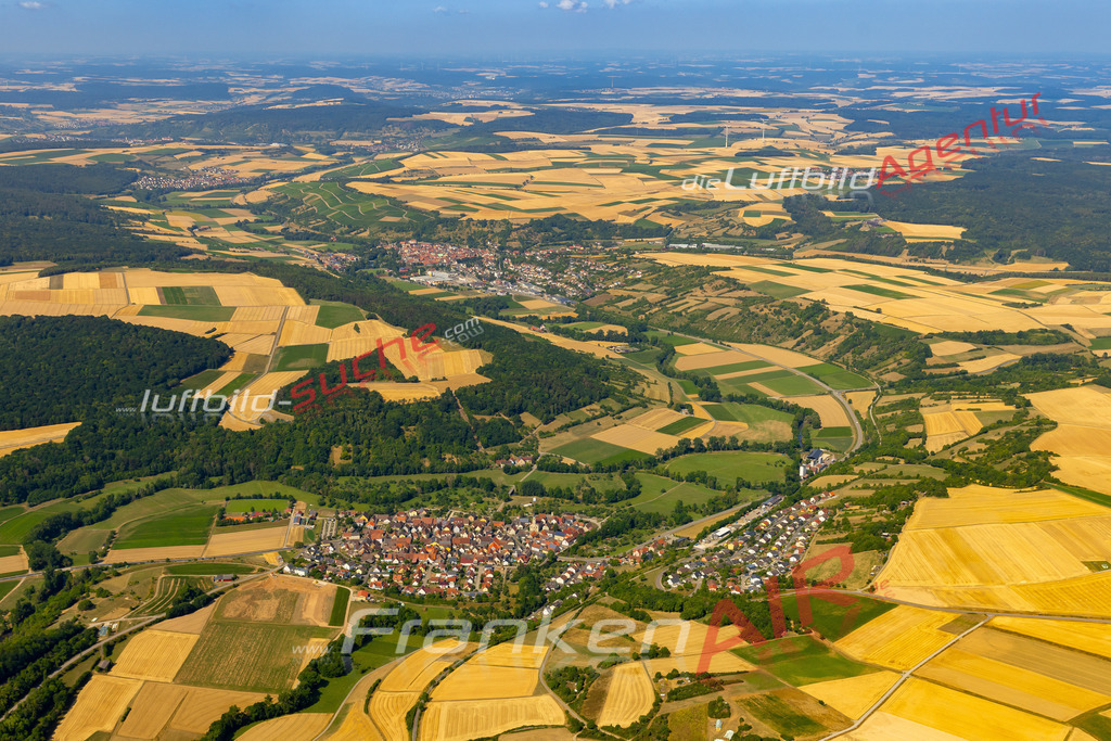 bieberehren-luftbild-1706-2023 | Das Luftbild zeigt :  Bieberehren - Die Luftaufnahme wurde 2023 vom UL-Flugzeug aus erstellt ( keine Drohne ) - 
Hochauflösende Luftaufnahme - Für grossformatige Ausdrucke geeignet. Die Geschenkidee !
Mit Lizenz und Bildrechte bestellbar