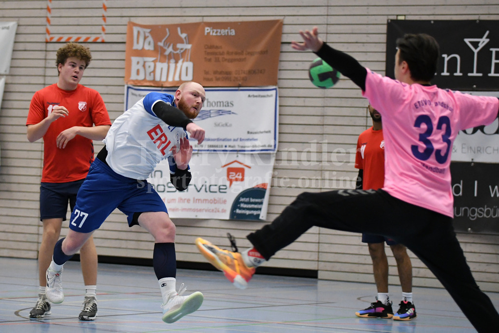 NI5_3504 | Michel Poek (HC Deggendorf #27) - Realisiert mit Pictrs.com