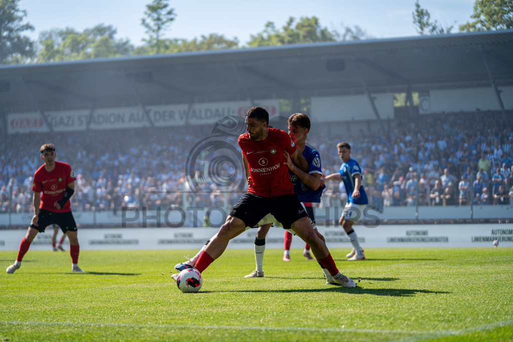 Stuttgarter Kickers vs. SG Sonnenhof Großaspach, Fussball, WFV-Pokal, Finale, 23.05.2026 | Michael Kleinschrodt (SG Sonnenhof Großaspach, #11),Stuttgarter Kickers vs. SG Sonnenhof Großaspach, Fussball, WFV-Pokal, Finale, 23.05.2026