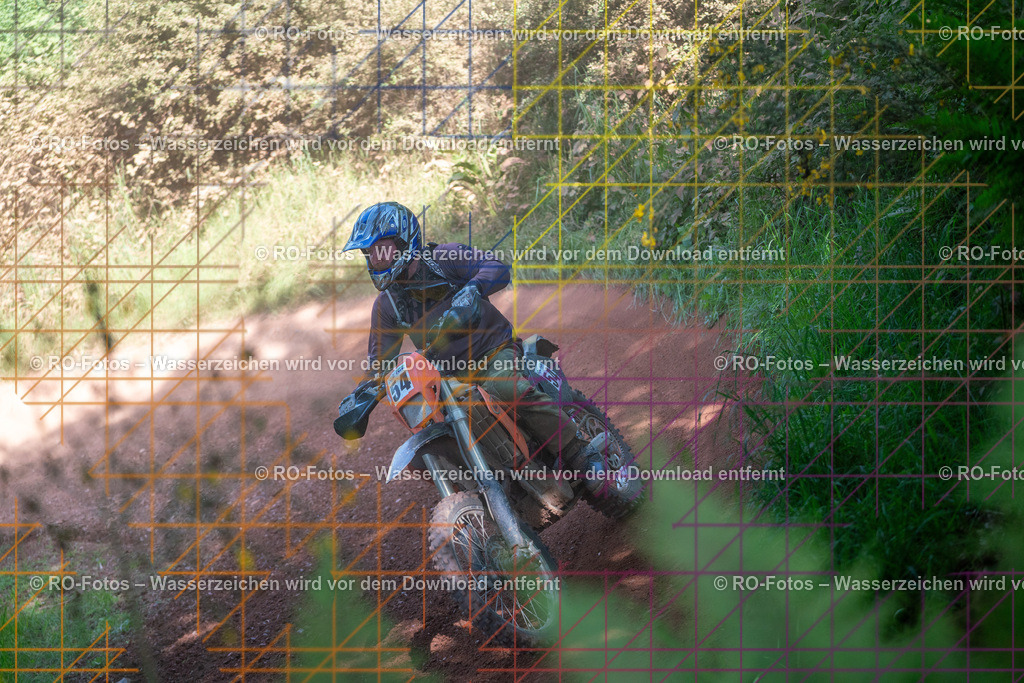 Wolfshausen 3 Lauf -796 | Sportfotografie von RO-Fotos: Motorsport, Motocross, Enduro, Laufveranstaltungen und Triathlon. Professionelle Fotos von Sportlern und Events. - Realisiert mit Pictrs.com
