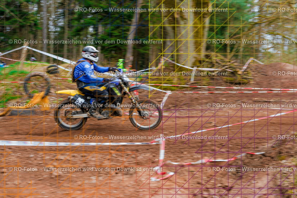 4 Lauf Mernes-1333 | Sportfotografie von RO-Fotos: Motorsport, Motocross, Enduro, Laufveranstaltungen und Triathlon. Professionelle Fotos von Sportlern und Events. - Realisiert mit Pictrs.com